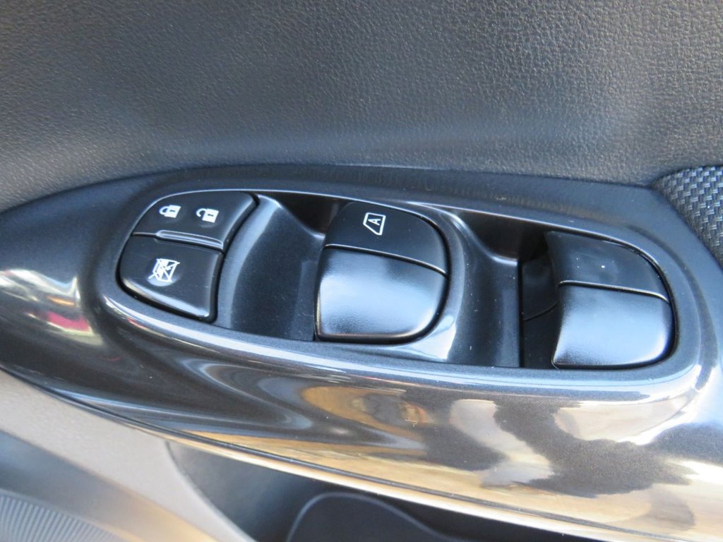 Used Nissan Juke 2016 for sale - 77048765: Photo 15