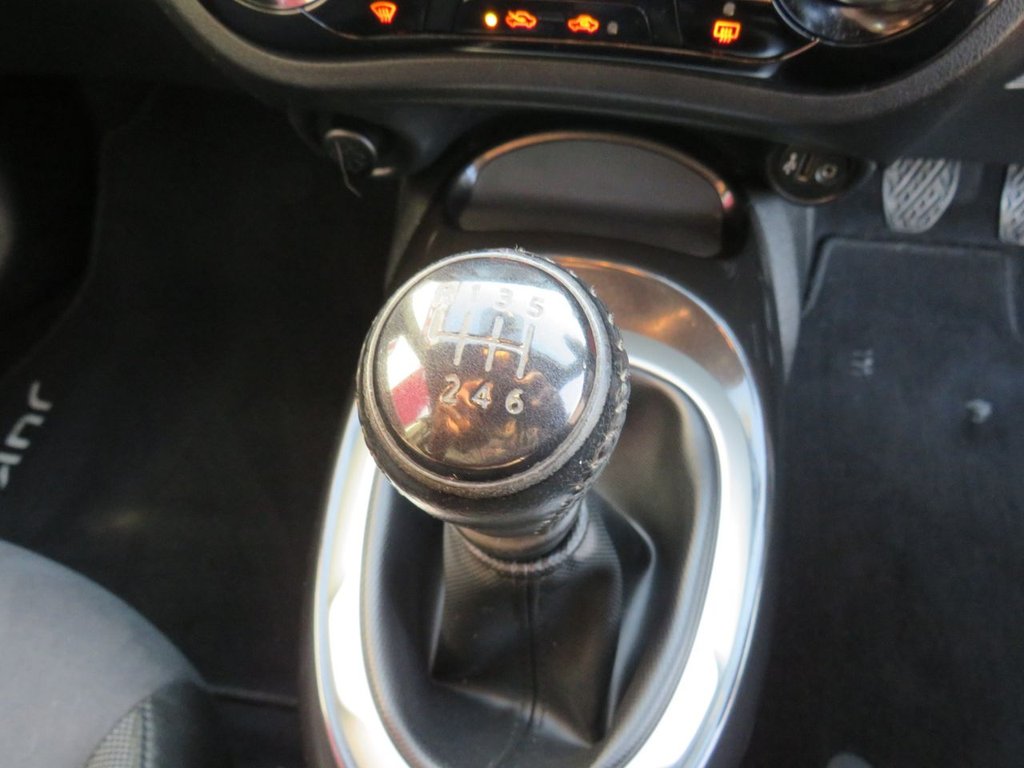 Used Nissan Juke 2016 for sale - 77048765: Photo 17