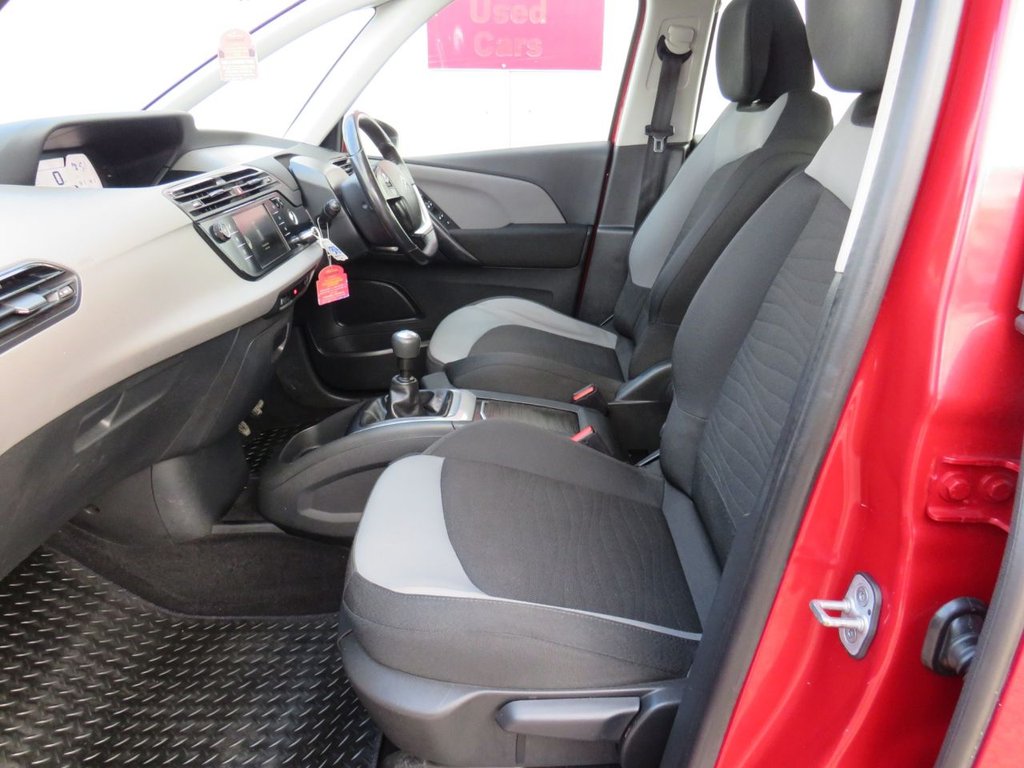 Used Citroen C4 Grand Picasso 2015 for sale - 77048786: Photo 10