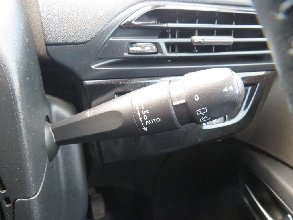 Used Citroen C4 Grand Picasso 2015 for sale - 77048786: Photo 21