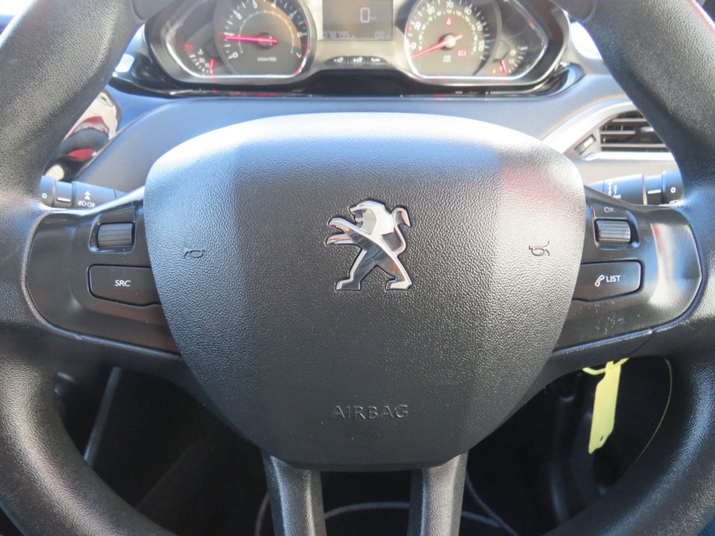 Used Peugeot 208 2013 for sale - 77399737: Photo 16