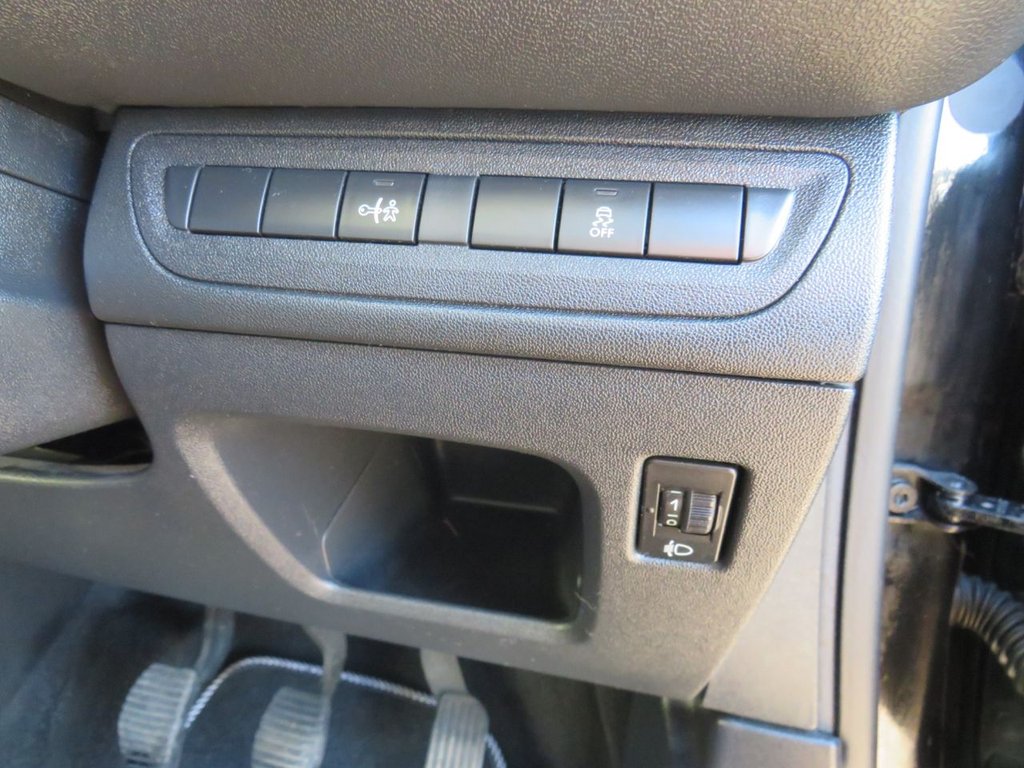 Used Peugeot 208 2013 for sale - 77399737: Photo 20