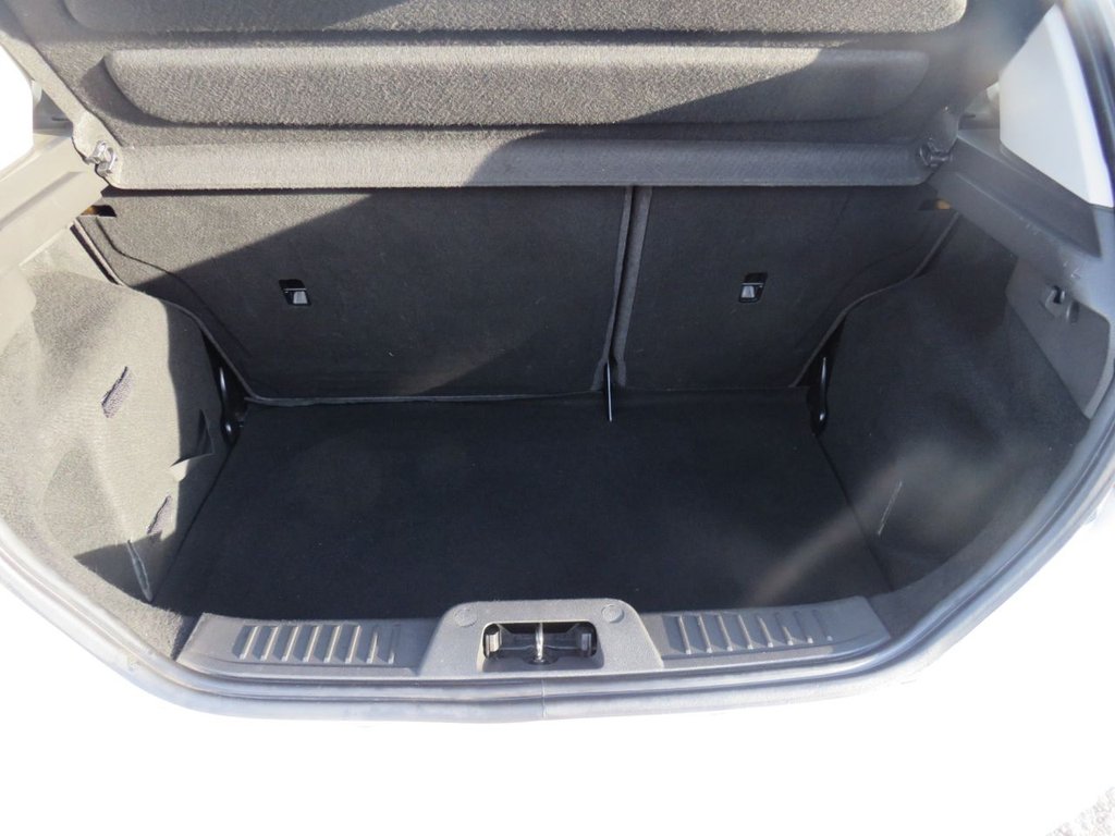 Used Ford Fiesta 2015 for sale - 77020408: Photo 12