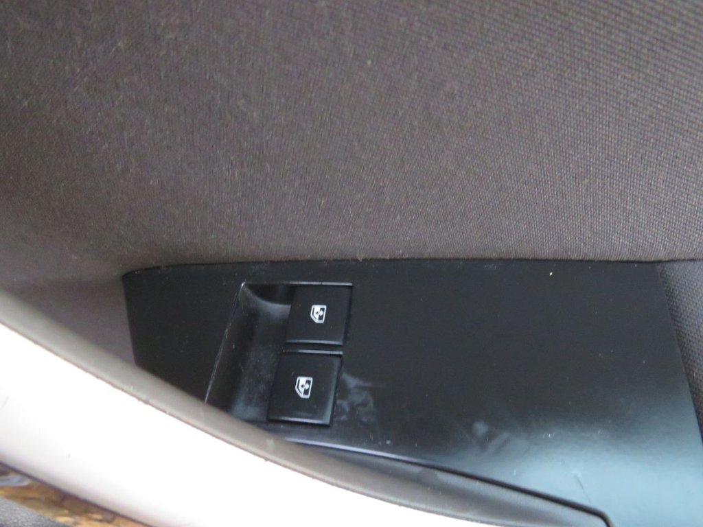 Used Vauxhall Astra 2014 for sale - 77250635: Photo 18