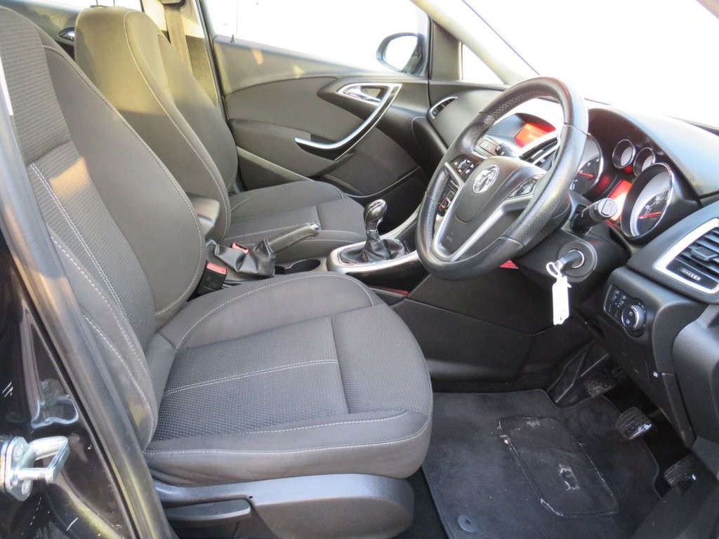 Used Vauxhall Astra 2014 for sale - 77250635: Photo 6