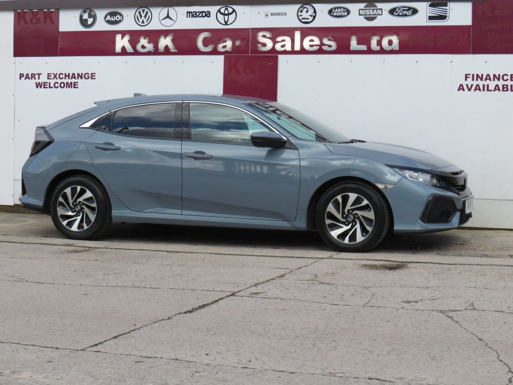 Used Honda Civic 2018 for sale - 78145348: Photo 29