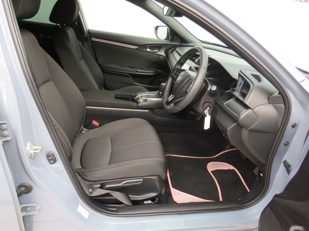 Used Honda Civic 2018 for sale - 78145348: Photo 7