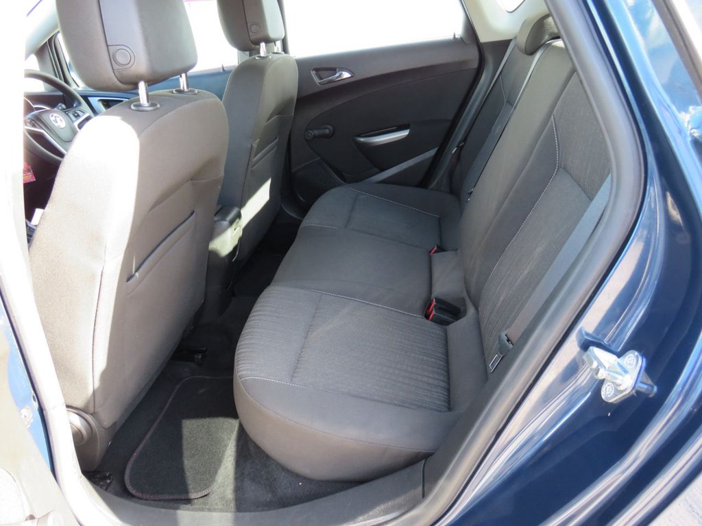 Used Vauxhall Astra 2011 for sale - 77734486: Photo 10