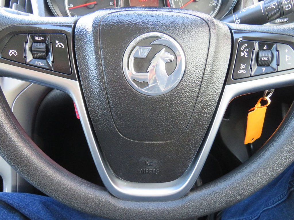 Used Vauxhall Astra 2011 for sale - 77734486: Photo 16