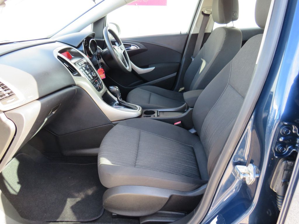 Used Vauxhall Astra 2011 for sale - 77734486: Photo 9