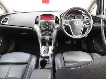 Used Vauxhall Astra 2013 for sale - 75456344: Photo