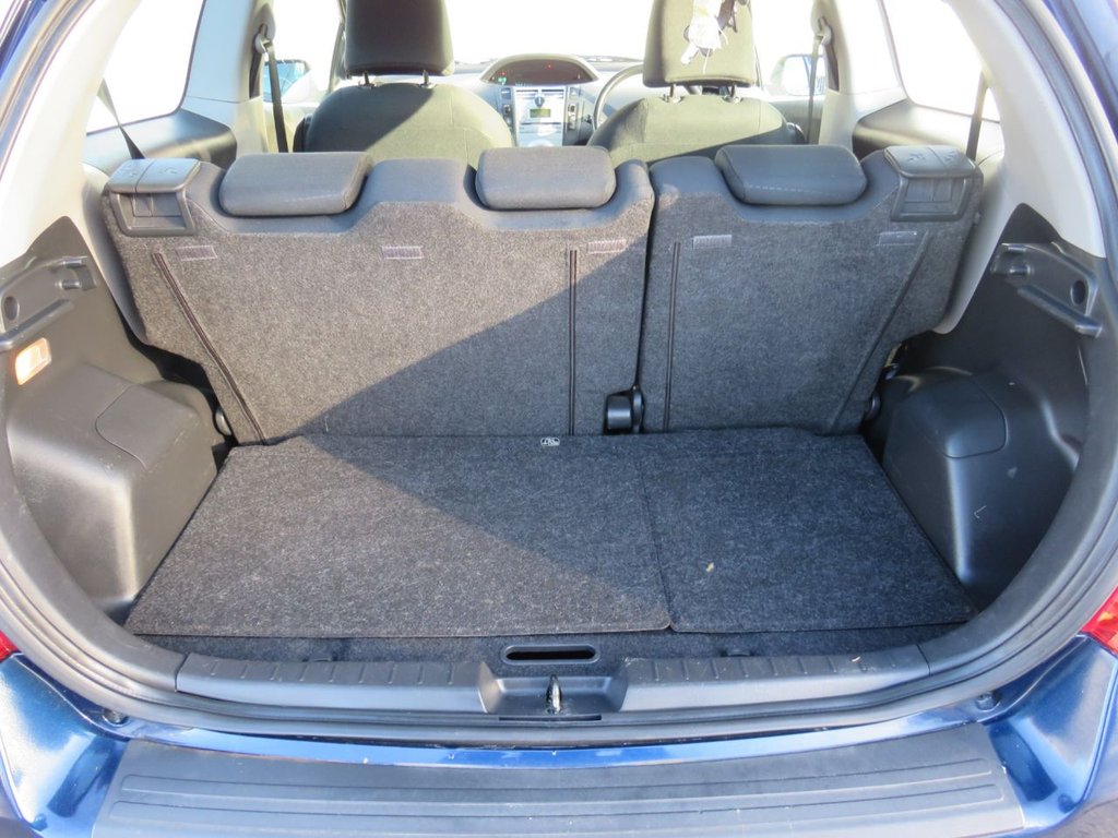 Used Toyota Yaris 2006 for sale - 76698712: Photo 11