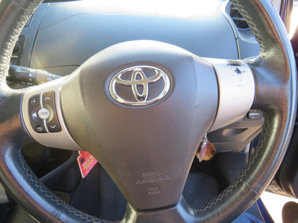 Used Toyota Yaris 2006 for sale - 76698712: Photo 16