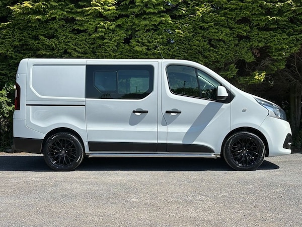 Used Renault Trafic 2018 for sale - 75287040: Photo 9