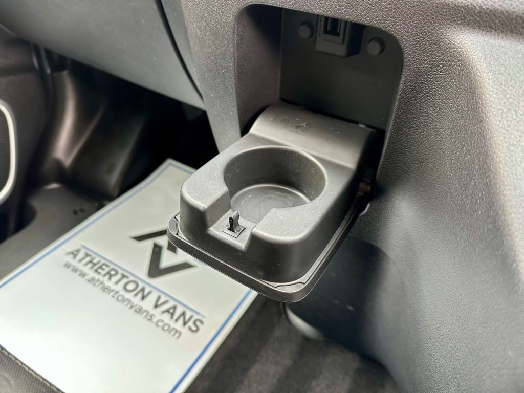 Used Vauxhall Vivaro 2017 for sale - 76439329: Photo 34