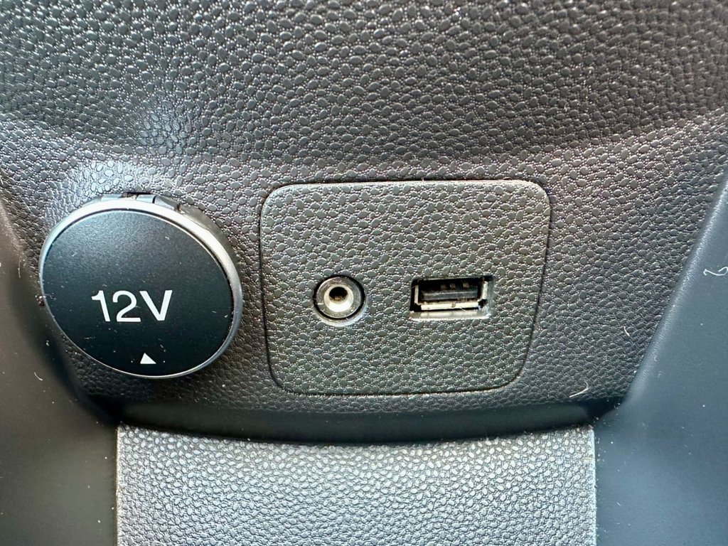 Used Ford Fiesta Van 2017 for sale - 76245111: Photo 22