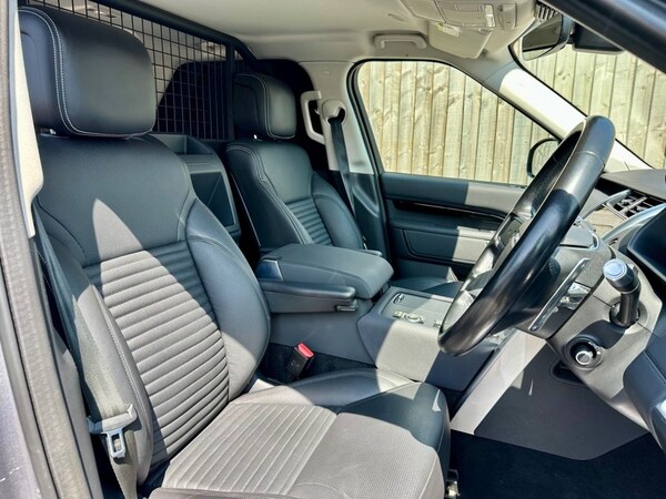Used Land Rover Discovery 2021 for sale - 75015307: Photo 29