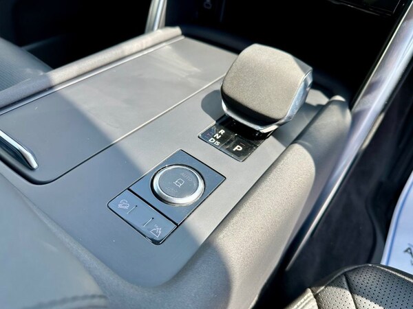 Used Land Rover Discovery 2021 for sale - 75015307: Photo 31