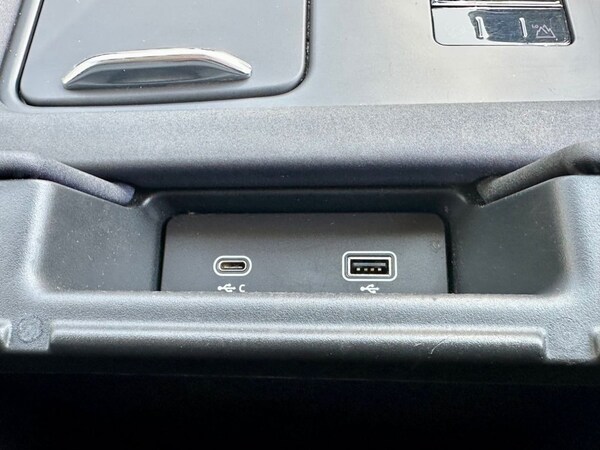 Used Land Rover Discovery 2021 for sale - 75015307: Photo 37