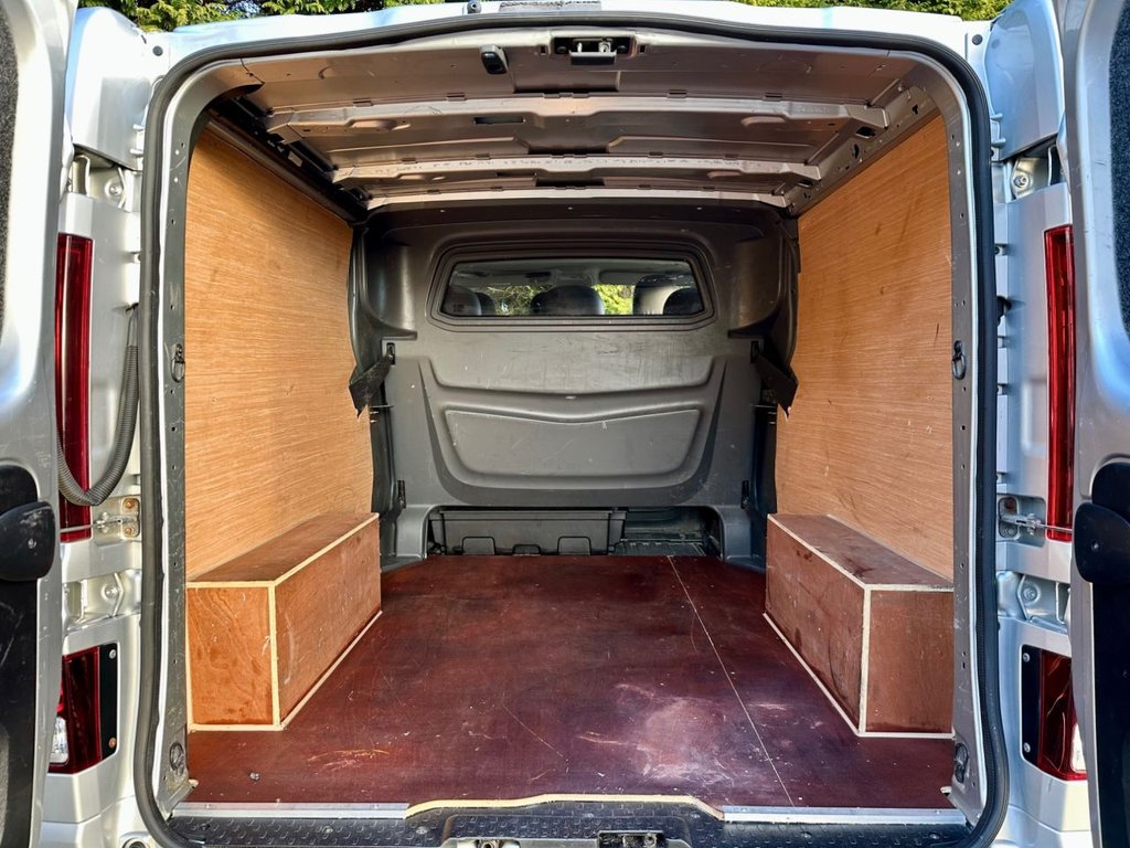 Used Vauxhall Vivaro 2018 for sale - 76660624: Photo 35