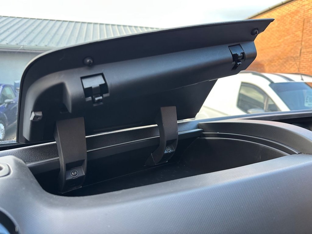 Used Vauxhall Vivaro 2018 for sale - 76660624: Photo 38