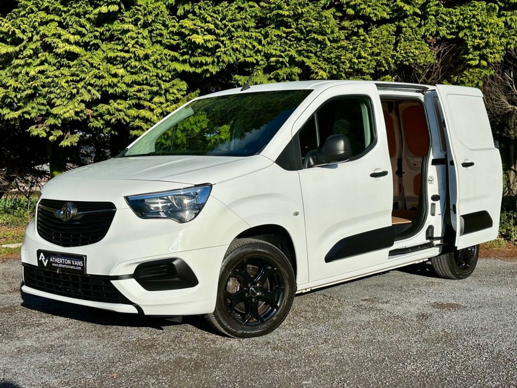 Used Vauxhall Combo 2019 for sale - 76582104: Photo 2