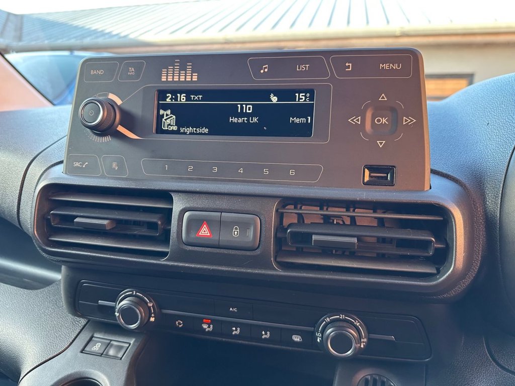 Used Vauxhall Combo 2019 for sale - 76582104: Photo 24