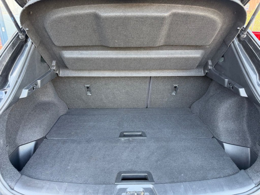 Used Nissan Qashqai 2015 for sale - 77936645: Photo 17