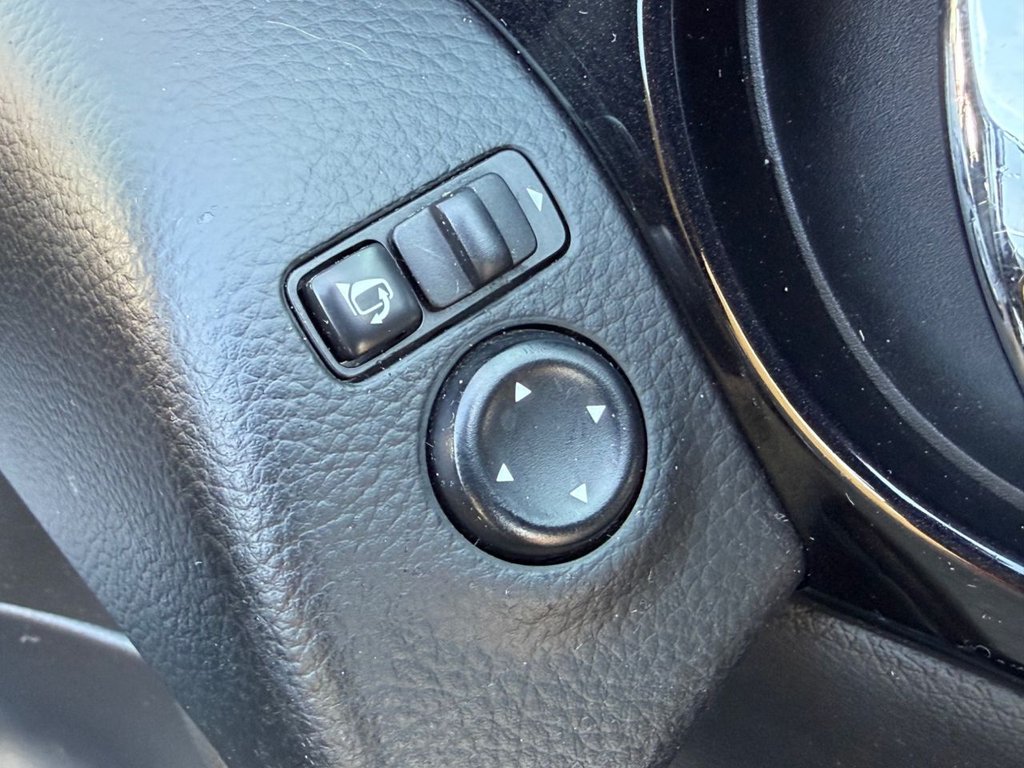 Used Nissan Qashqai 2015 for sale - 77936645: Photo 27