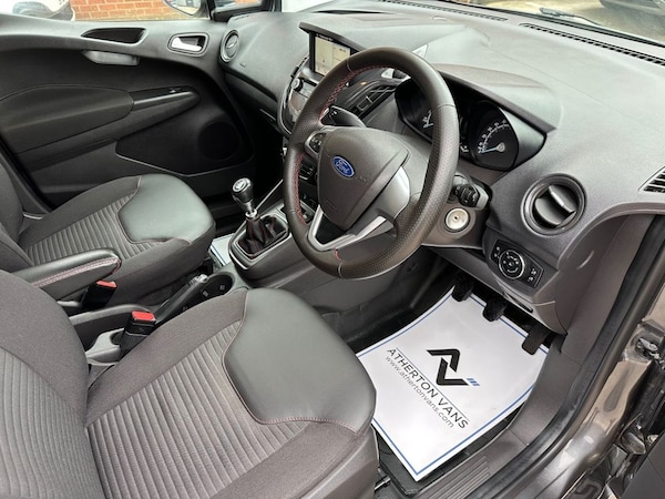 Used Ford Transit Courier 2020 for sale - 76245284: Photo 20