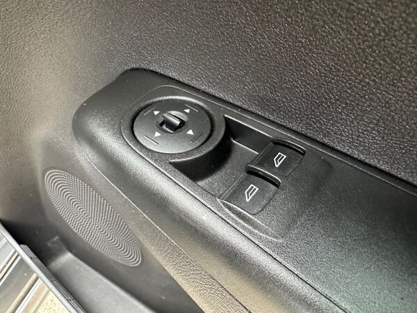 Used Ford Transit Courier 2020 for sale - 76245284: Photo 32