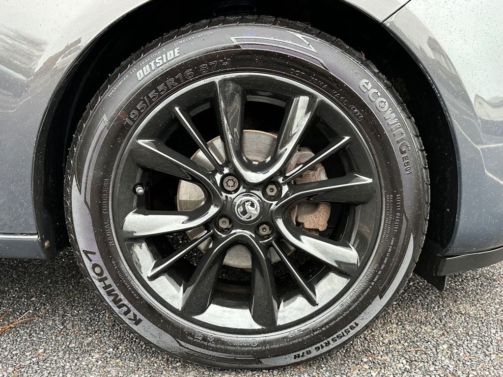 Used Vauxhall ADAM 2015 for sale - 76985988: Photo 4