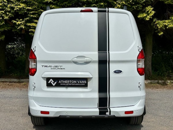 Used Ford Transit Courier 2017 for sale - 75296241: Photo 24