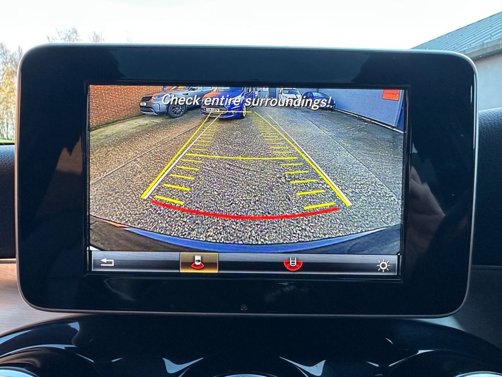 Used Mercedes-Benz GLC 2016 for sale - 76977409: Photo 23