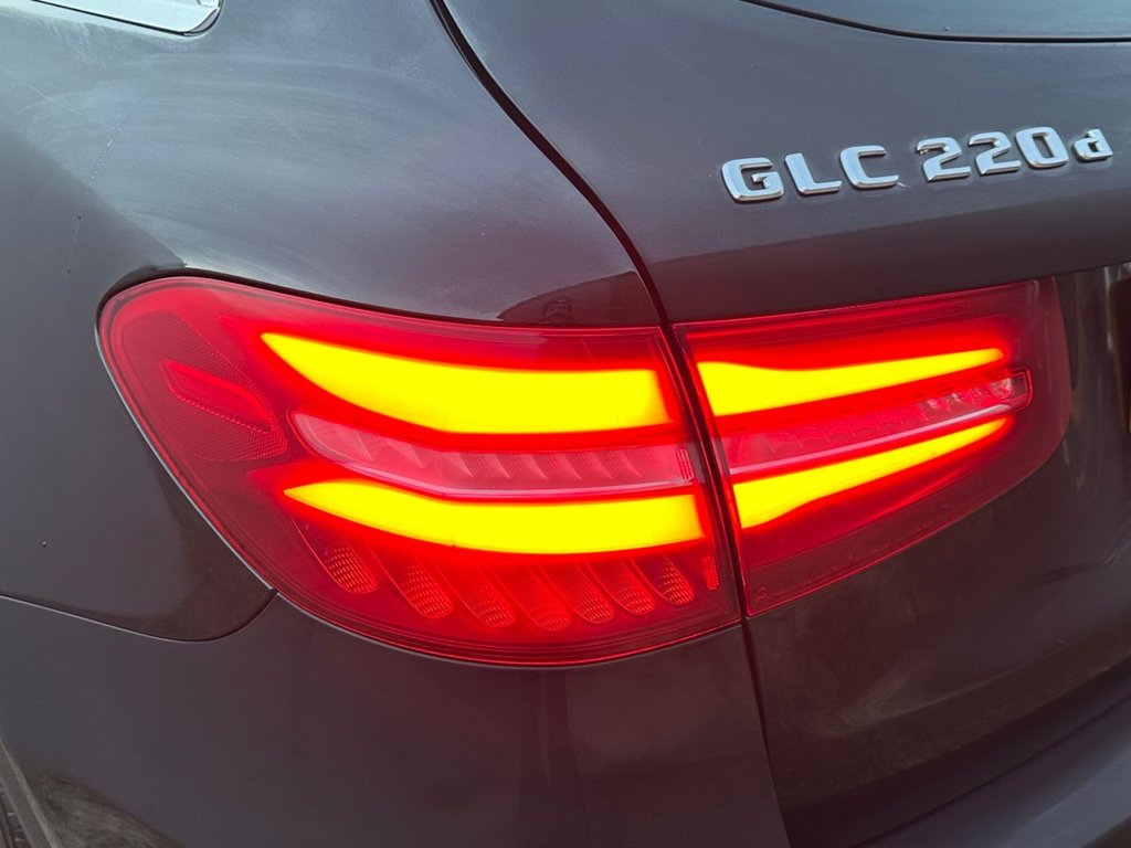 Used Mercedes-Benz GLC 2016 for sale - 76977409: Photo 27