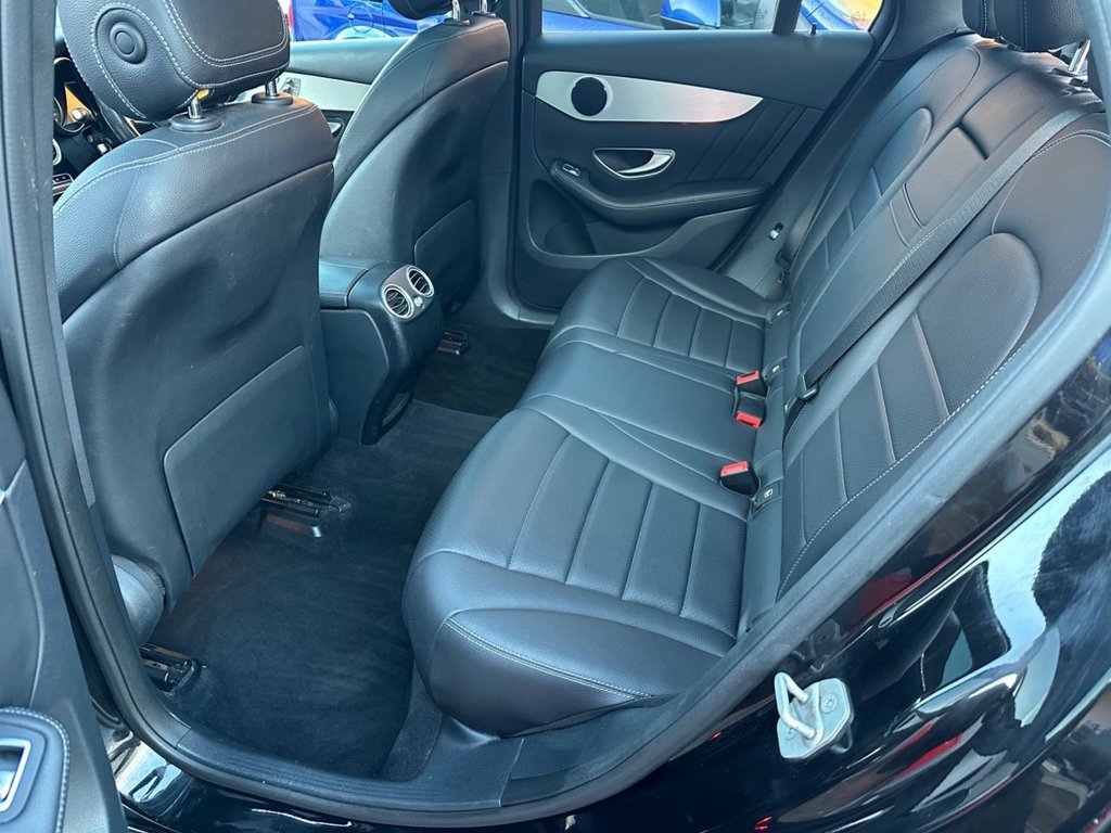 Used Mercedes-Benz GLC 2016 for sale - 76977409: Photo 30