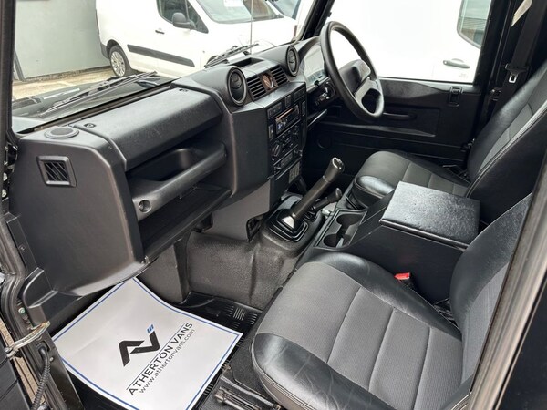 Used Land Rover Defender 2015 for sale - 76154555: Photo 22