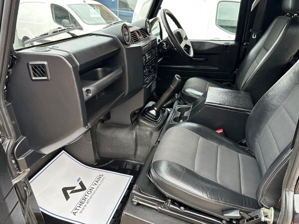 Used Land Rover Defender 2015 for sale - 76154555: Photo 23