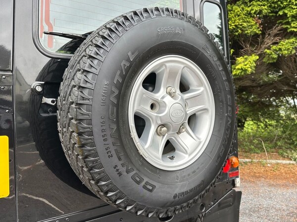 Used Land Rover Defender 2015 for sale - 76154555: Photo 32