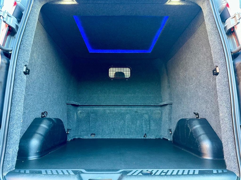 Used Ford Transit Custom 2022 for sale - 76797945: Photo 42