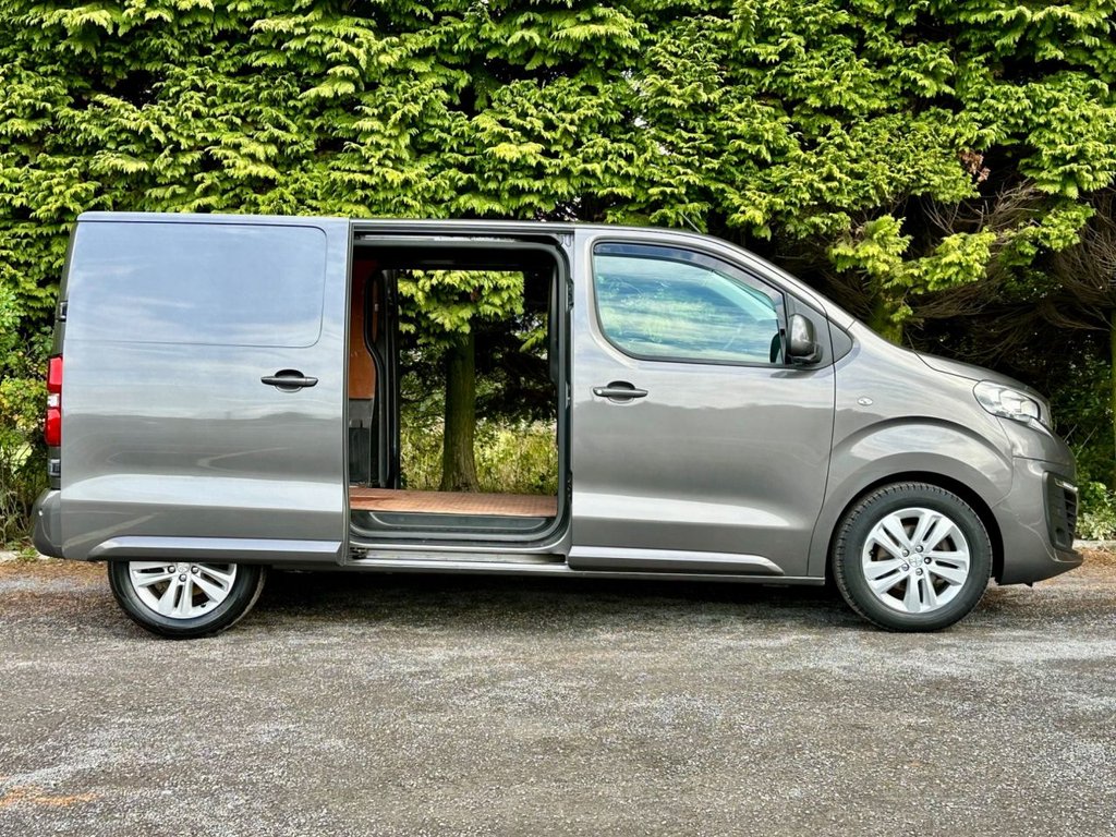 Used Peugeot Expert 2018 for sale - 76883063: Photo 2