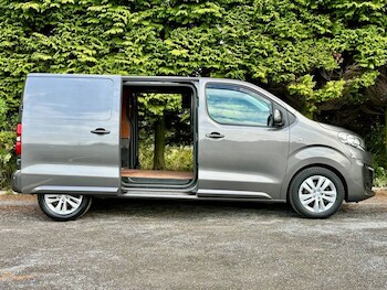 Used Peugeot Expert 2018 for sale - 76883063: Photo