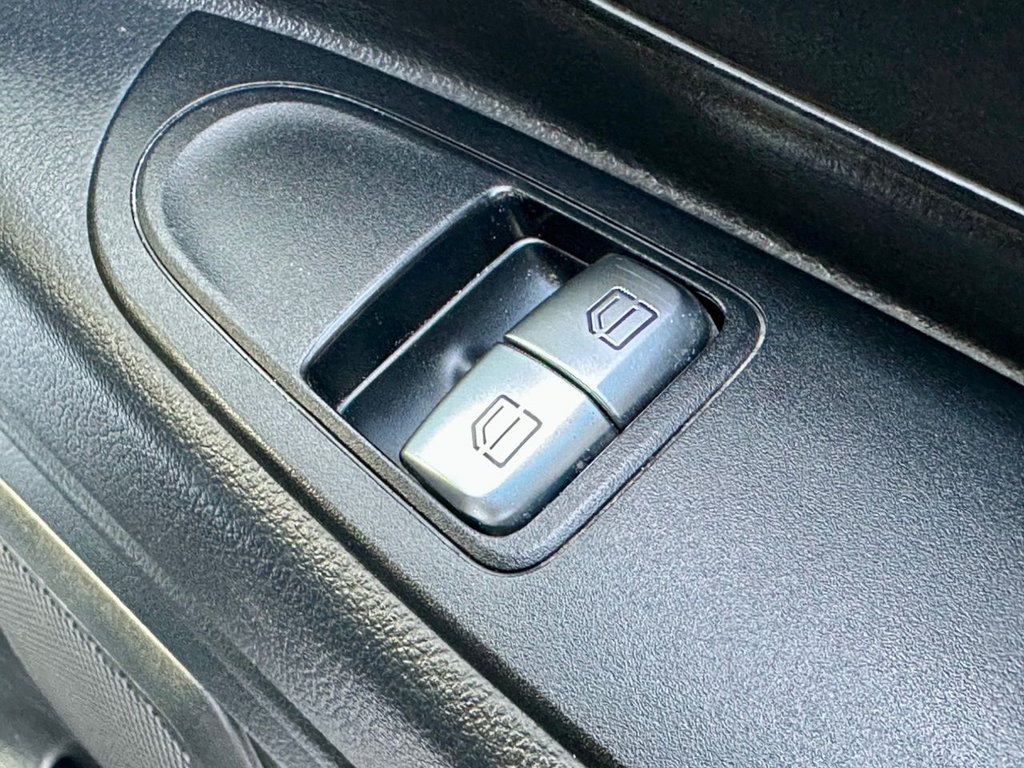 Used Mercedes-Benz Vito 2018 for sale - 76867475: Photo 28