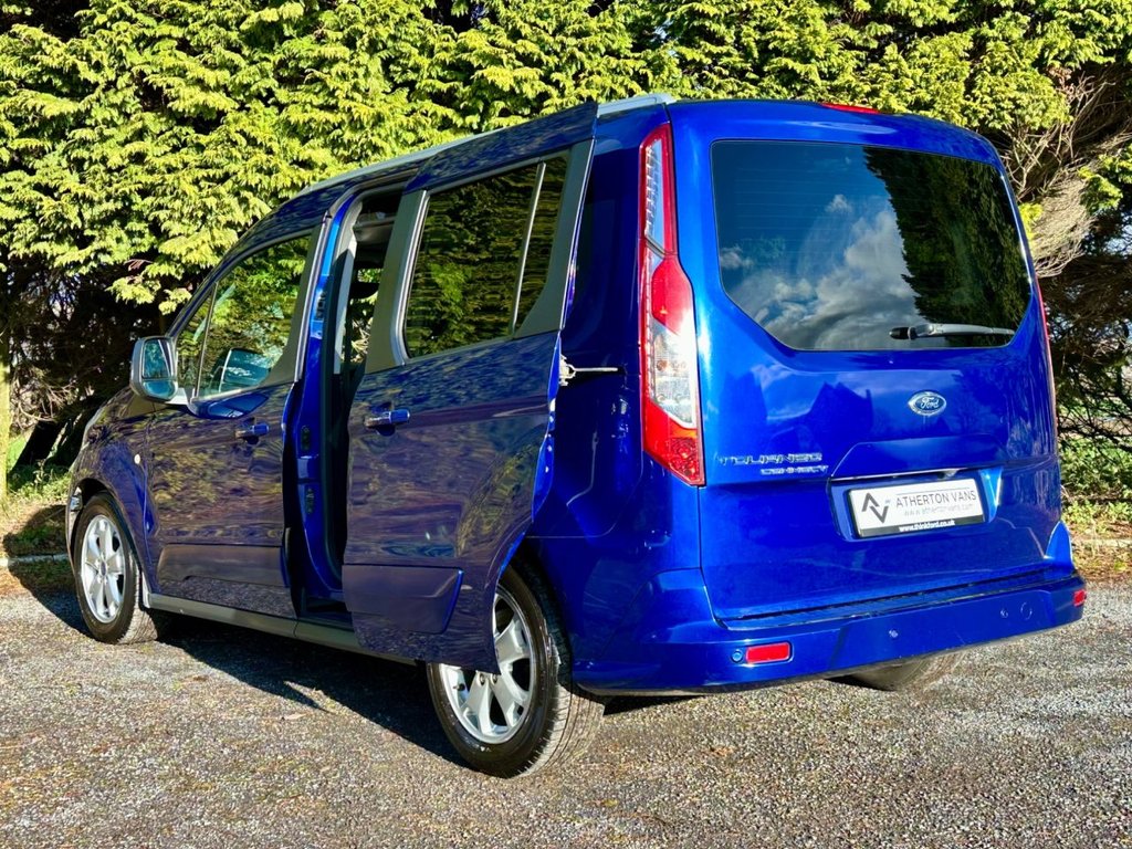 Used Ford Tourneo Connect 2014 for sale - 76740042: Photo 18