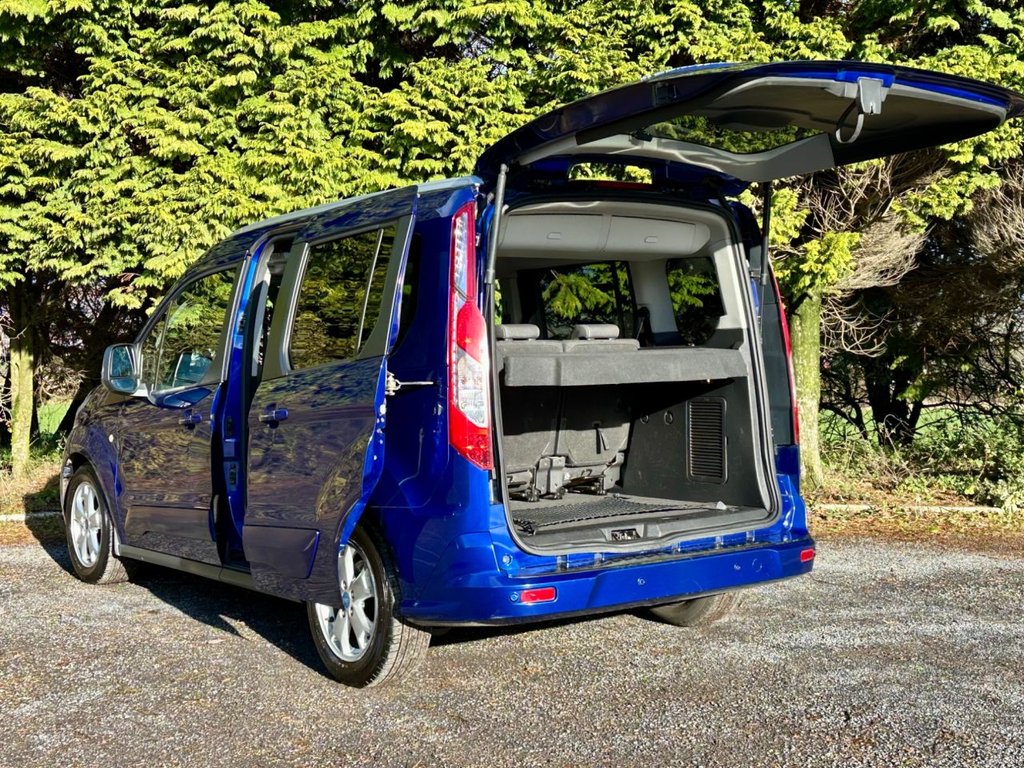 Used Ford Tourneo Connect 2014 for sale - 76740042: Photo 24