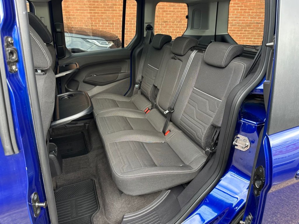 Used Ford Tourneo Connect 2014 for sale - 76740042: Photo 35