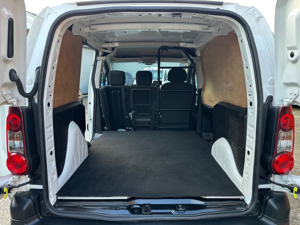 Used Citroen Berlingo 2017 for sale - 76345235: Photo 4