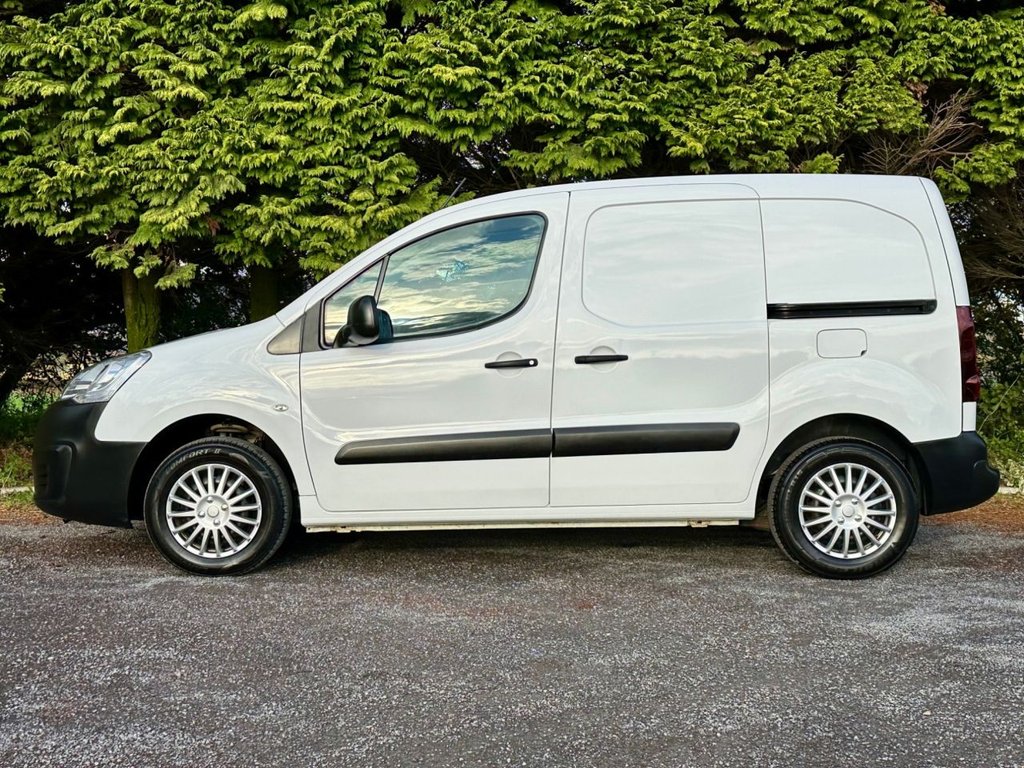 Used Citroen Berlingo 2017 for sale - 76345235: Photo 7