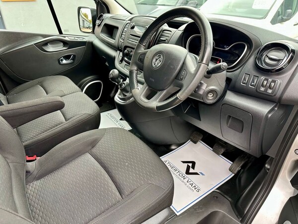 Used Vauxhall Vivaro 2019 for sale - 76235894: Photo 13