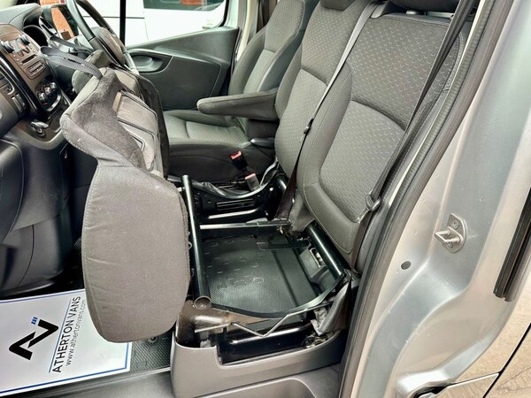 Used Vauxhall Vivaro 2019 for sale - 76235894: Photo 14